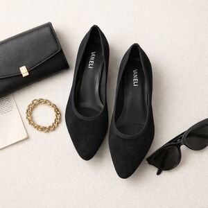 VANELI ANGELA Black Chunky Heel Round Toe Pump. Worn 1 Time. Size 9.5M